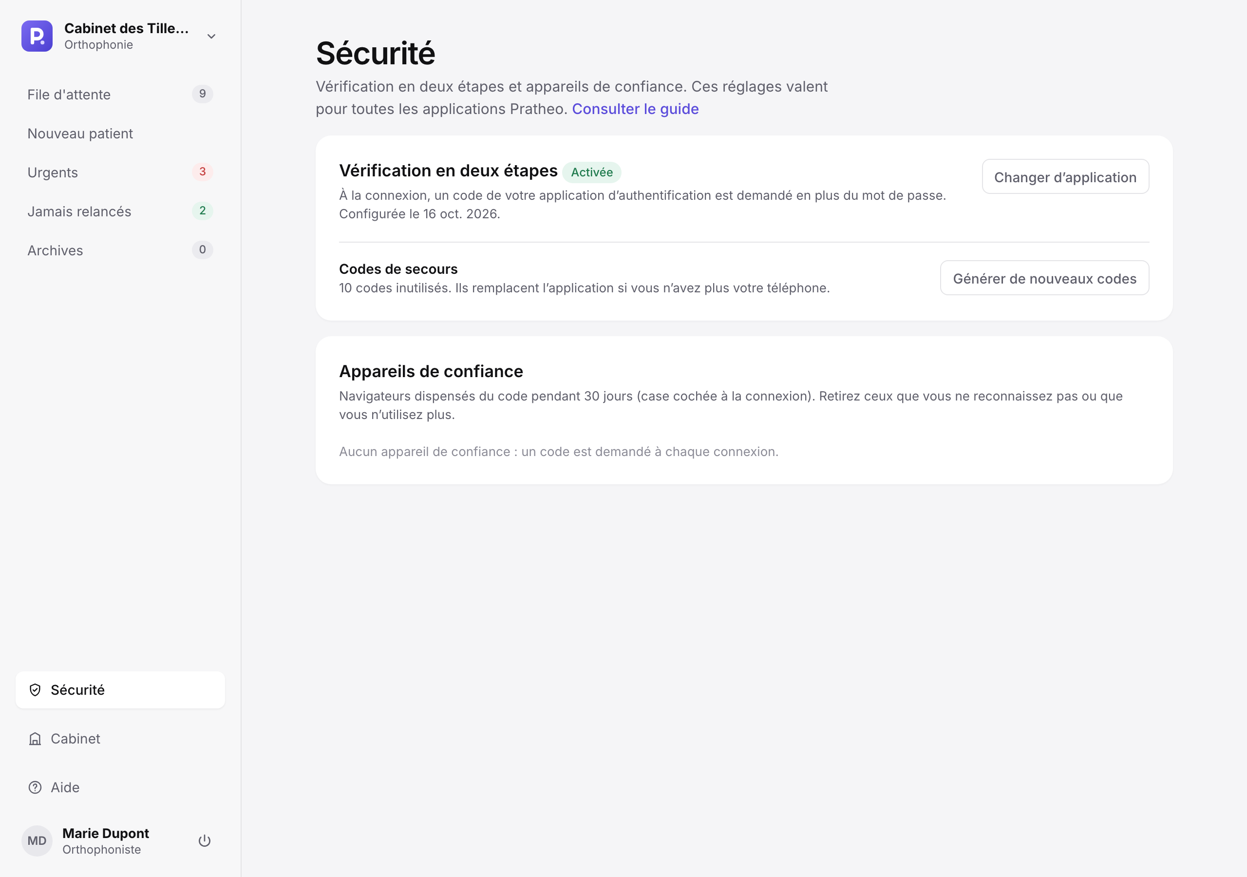 Page Sécurité : vérification en deux étapes activée, codes de secours et appareils de confiance